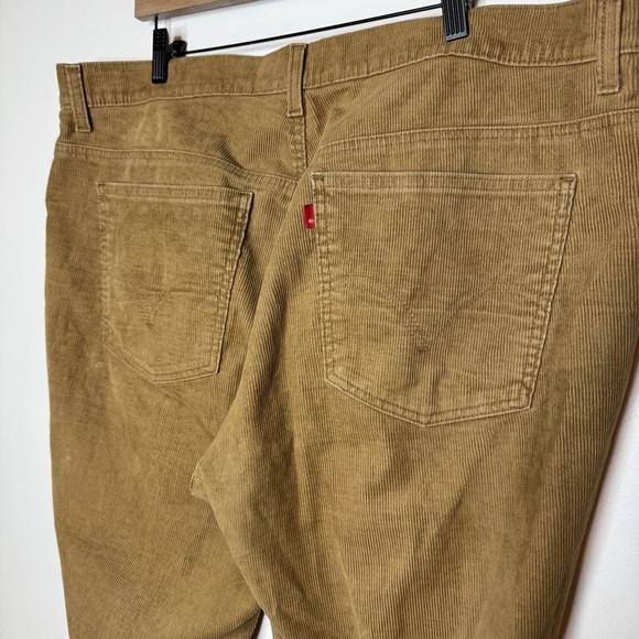 Levi's Bootcut 515 Jeans - Picture 4 of 5